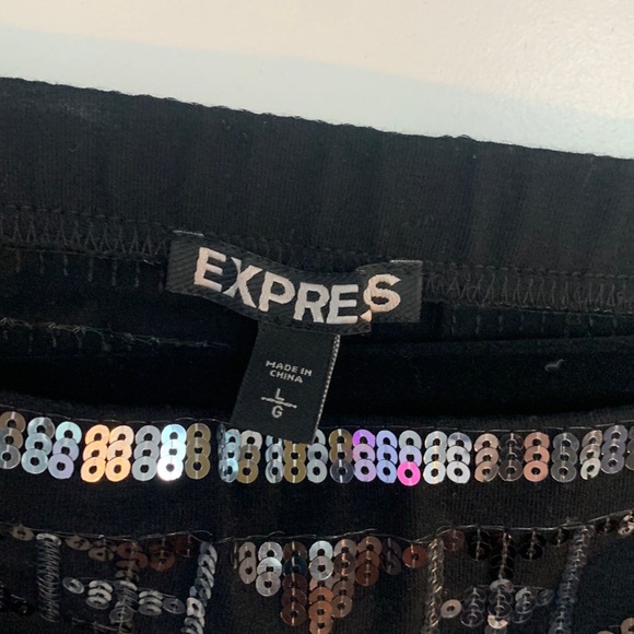 Express sequin miny skirt - Picture 2 of 3